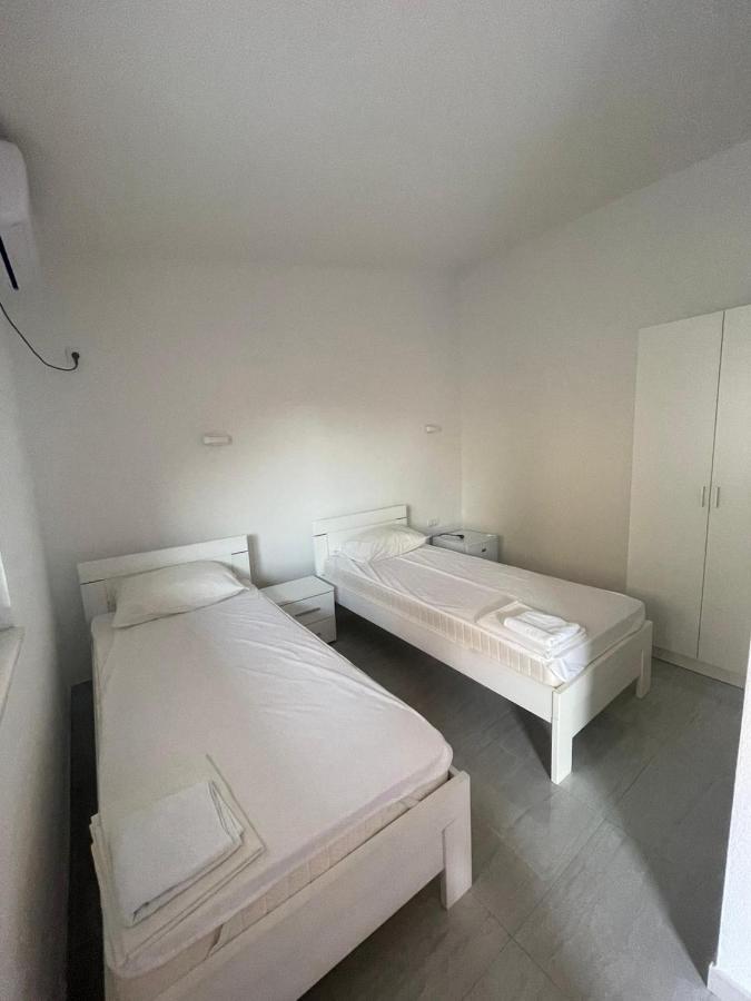 Mali Medved Ulcinj Apartment Room photo